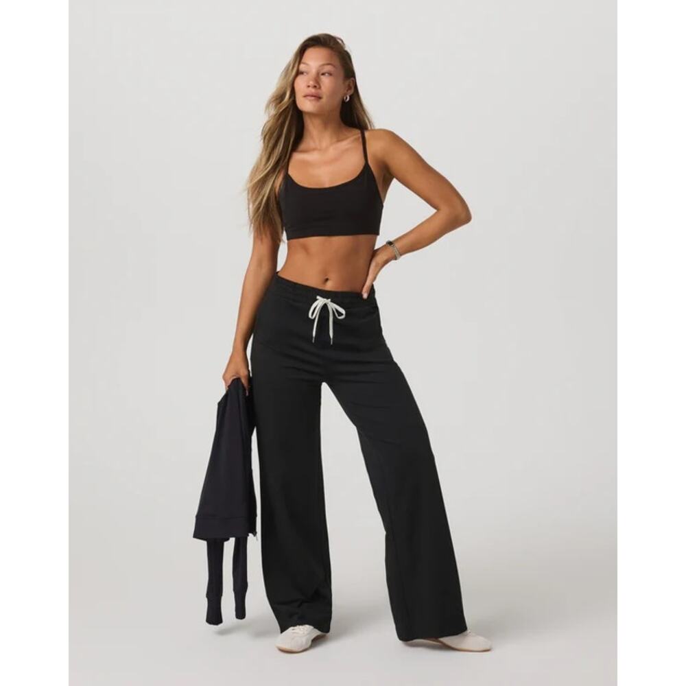 Vuori Halo Essential Wide Leg Pant Size M Black Performance Pants - Picture 4 of 11